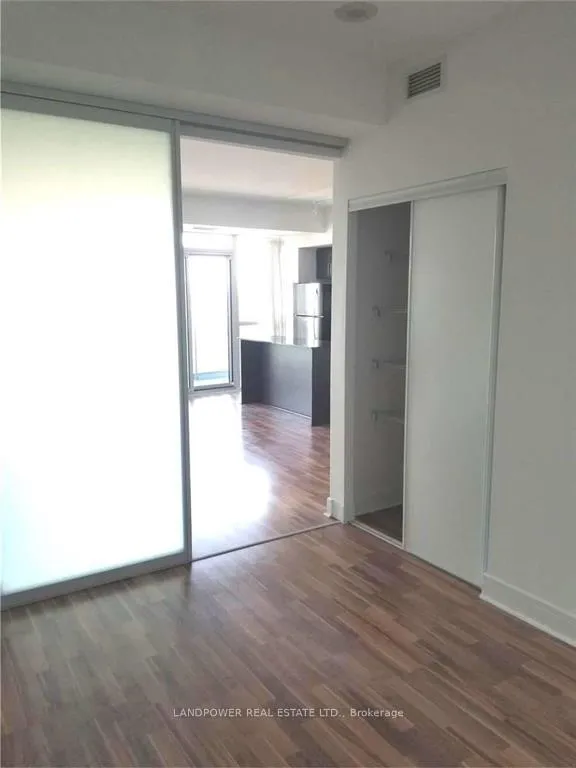 Photo 14 of Unit Lph3, 35 Brian Peck Crescent, Toronto, Thorncliffe Park — HOMEH