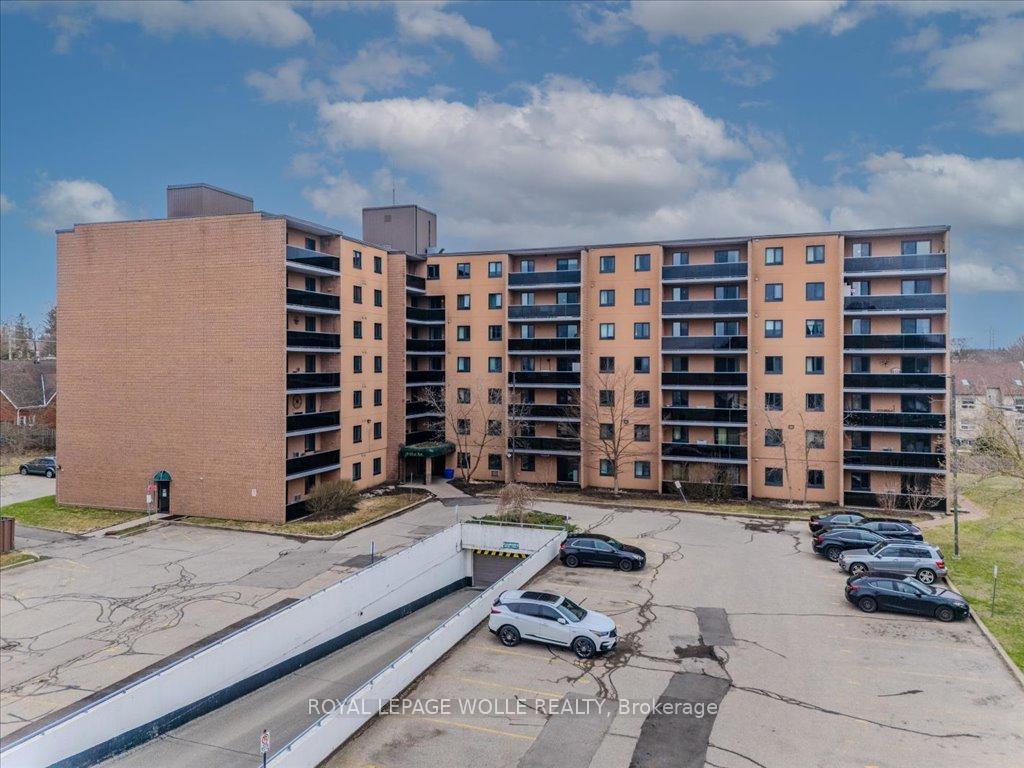 Front of Unit 204, 29 West Avenue