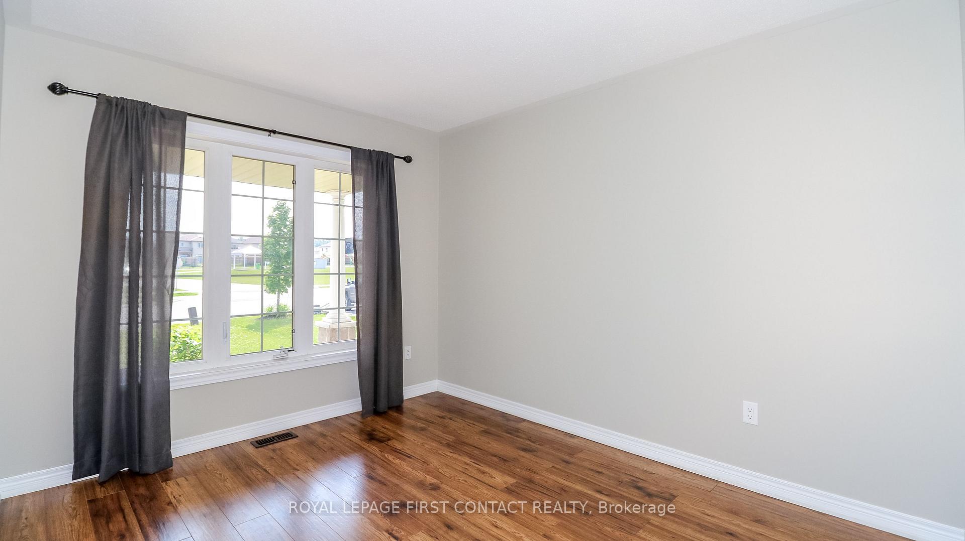 Photo 4 of 184 Maplewood Drive, Essa, Angus — HOMEH