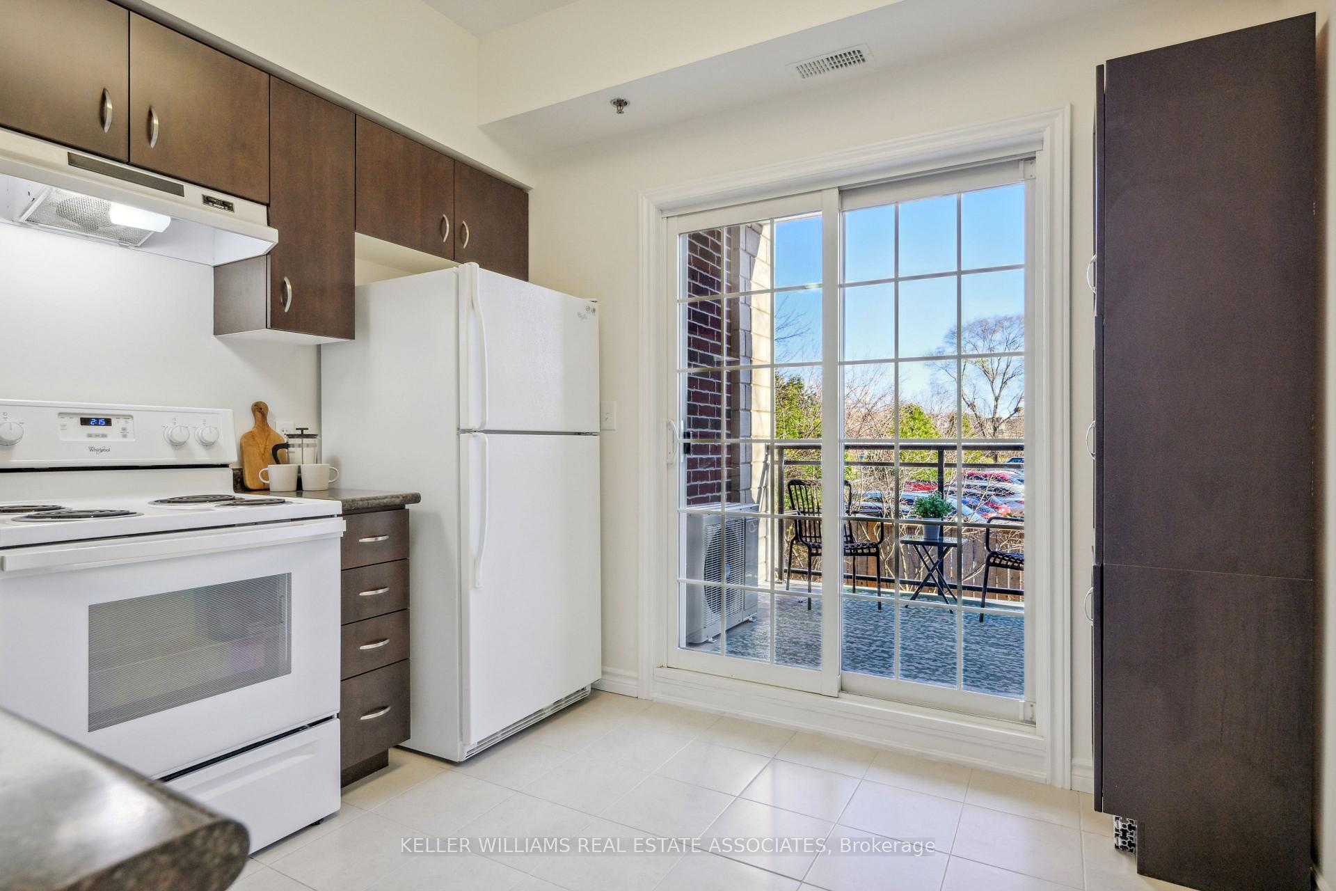 Photo 8 of Unit 110, 1440 Gordon Street, Guelph, Pineridge/Westminster Woods — HOMEH