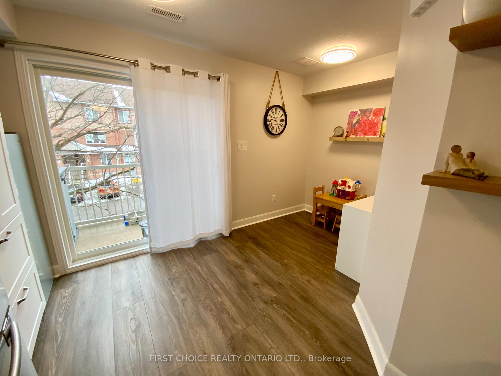 Photo 14 of Unit 10, 46 Lakepointe Drive, Ottawa, Avalon East — HOMEH