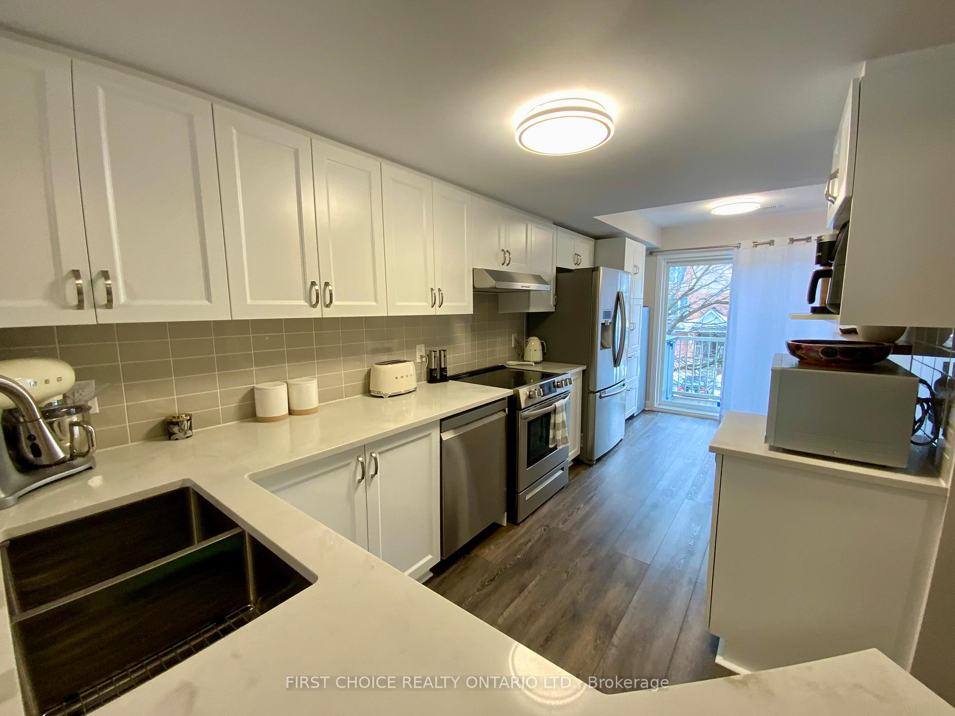 Photo 18 of Unit 10, 46 Lakepointe Drive, Ottawa, Avalon East — HOMEH