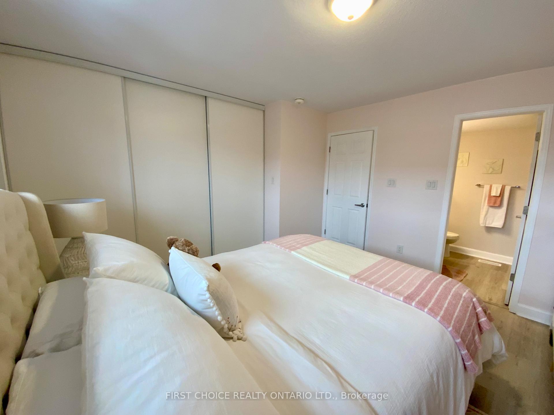 Photo 23 of Unit 10, 46 Lakepointe Drive, Ottawa, Avalon East — HOMEH