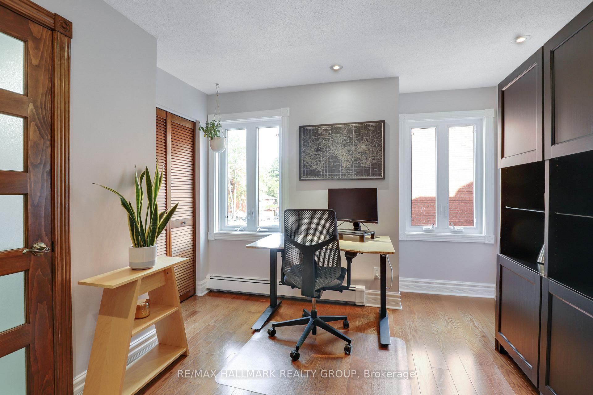 Photo 19 of 47 Crispin Private, Ottawa, Manor Park — HOMEH