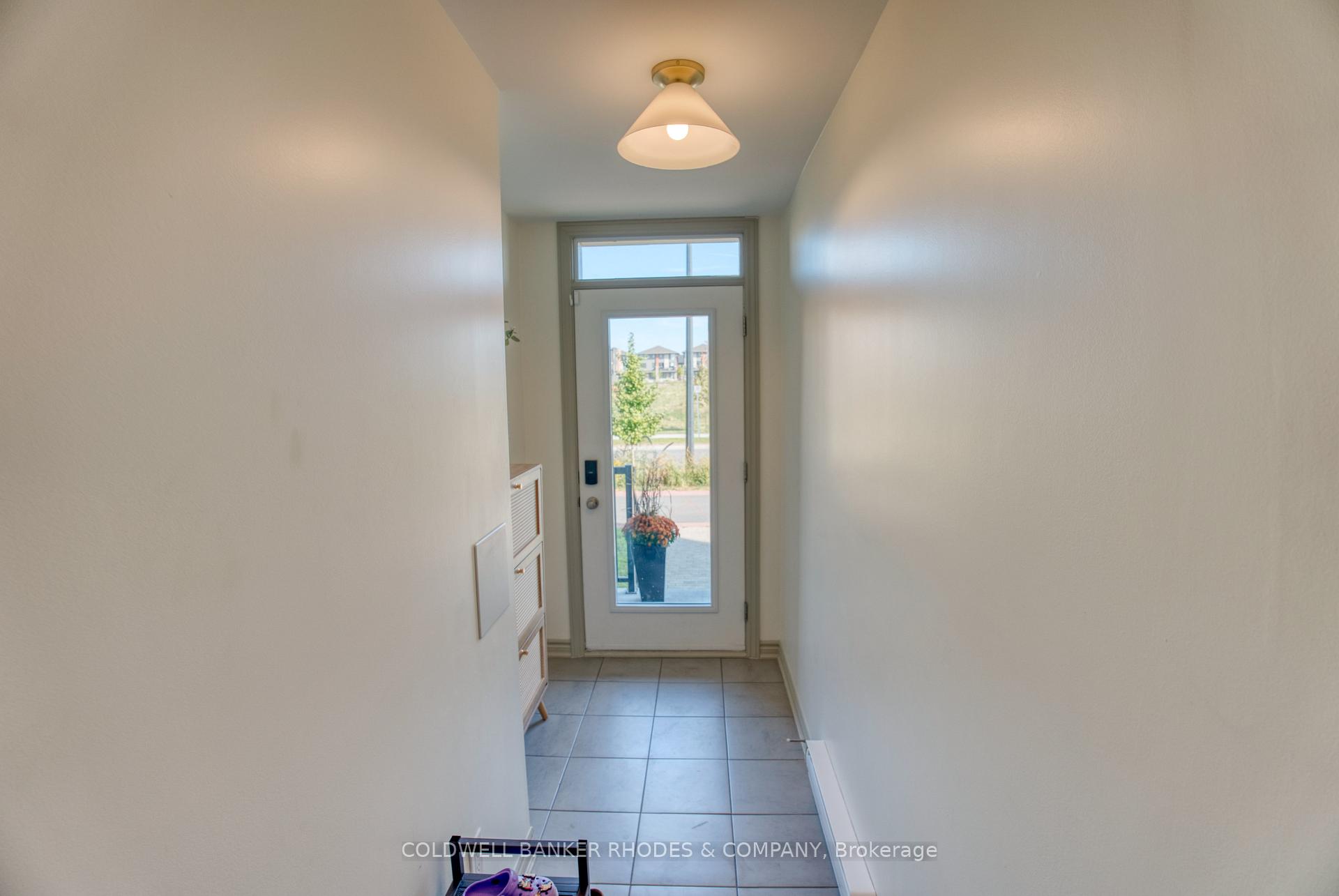 Photo 3 of 840 Mikinak Road, Ottawa, CFB Rockcliffe and Area — HOMEH