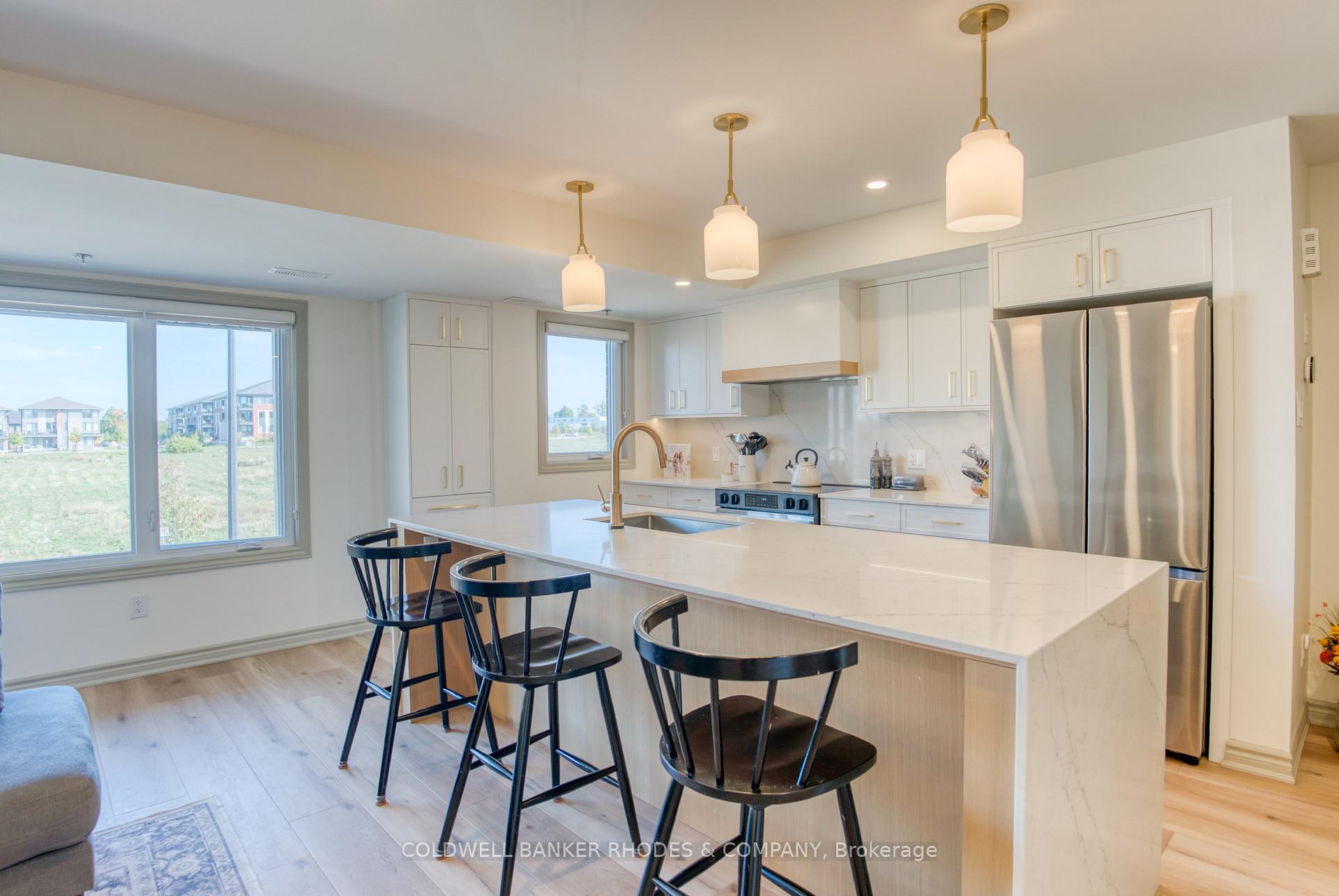 Photo 5 of 840 Mikinak Road, Ottawa, CFB Rockcliffe and Area — HOMEH