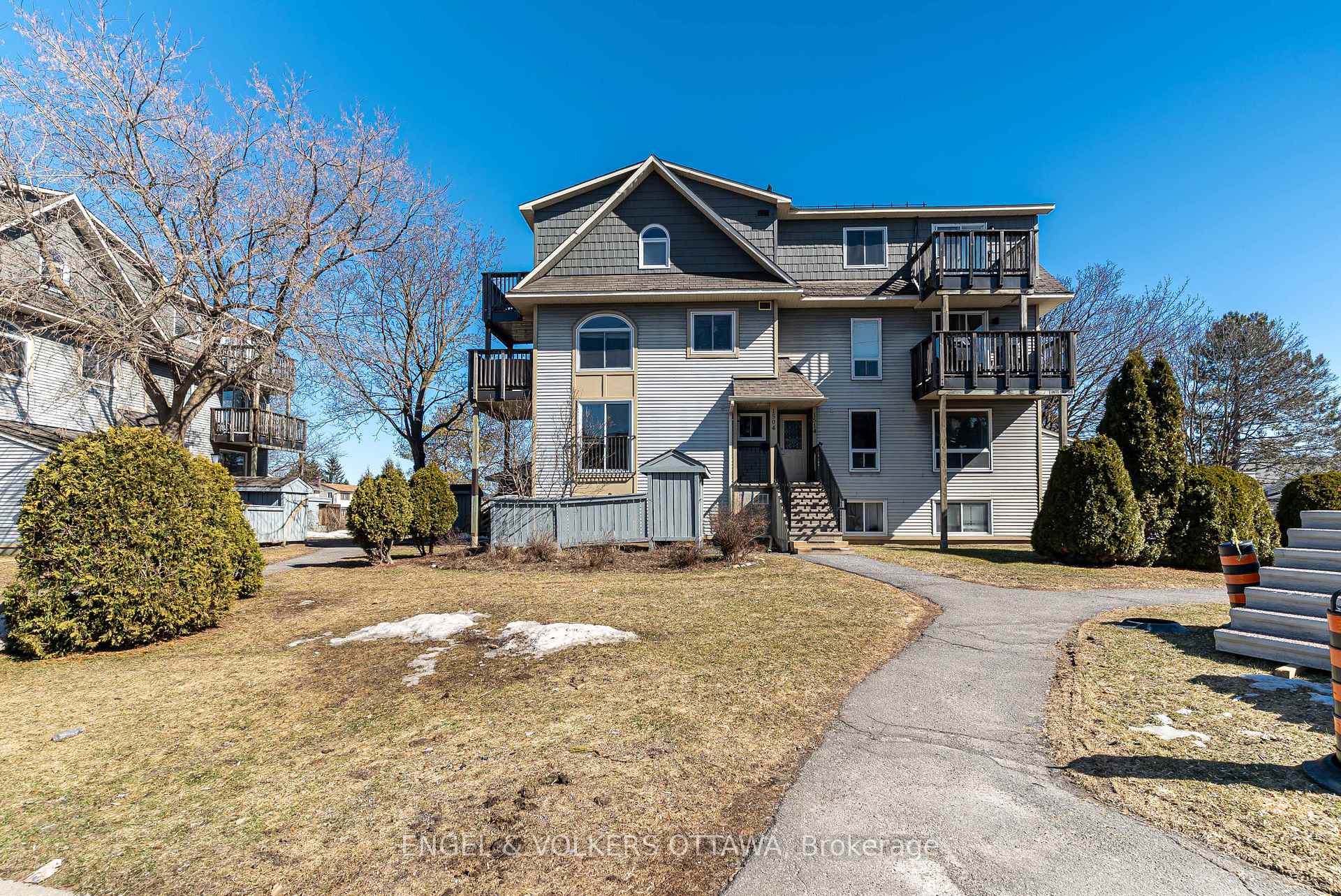 Photo 1 of 1504 Tanguay Court, Ottawa, Kanata - Katimavik — HOMEH