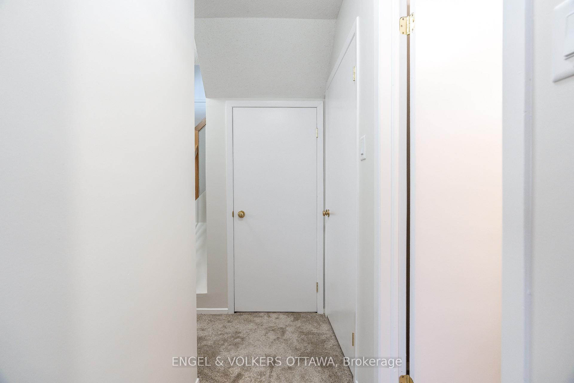 Photo 28 of 1504 Tanguay Court, Ottawa, Kanata - Katimavik — HOMEH