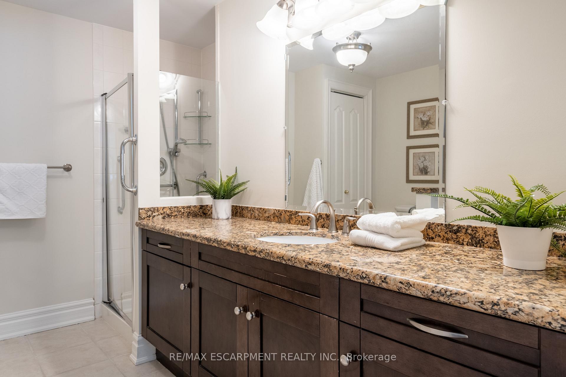 Photo 13 of Unit 201, 77 Governors Road, Hamilton, Dundas — HOMEH
