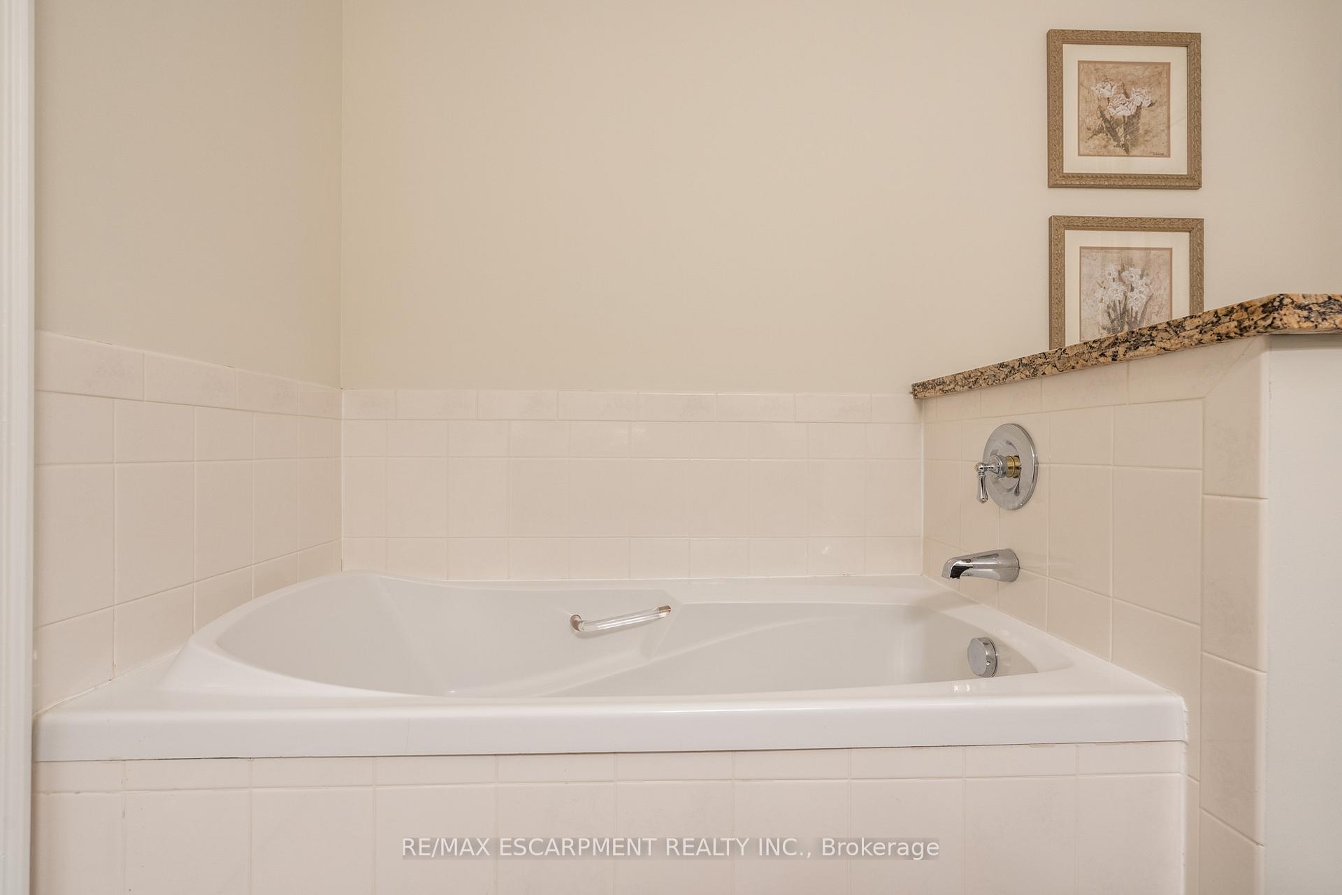 Photo 14 of Unit 201, 77 Governors Road, Hamilton, Dundas — HOMEH