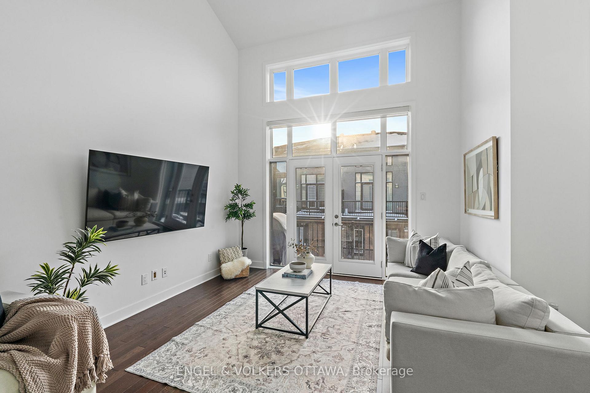 Photo 9 of 507 Crescendo Private, Ottawa, Riverside South/Gloucester Glen — HOMEH