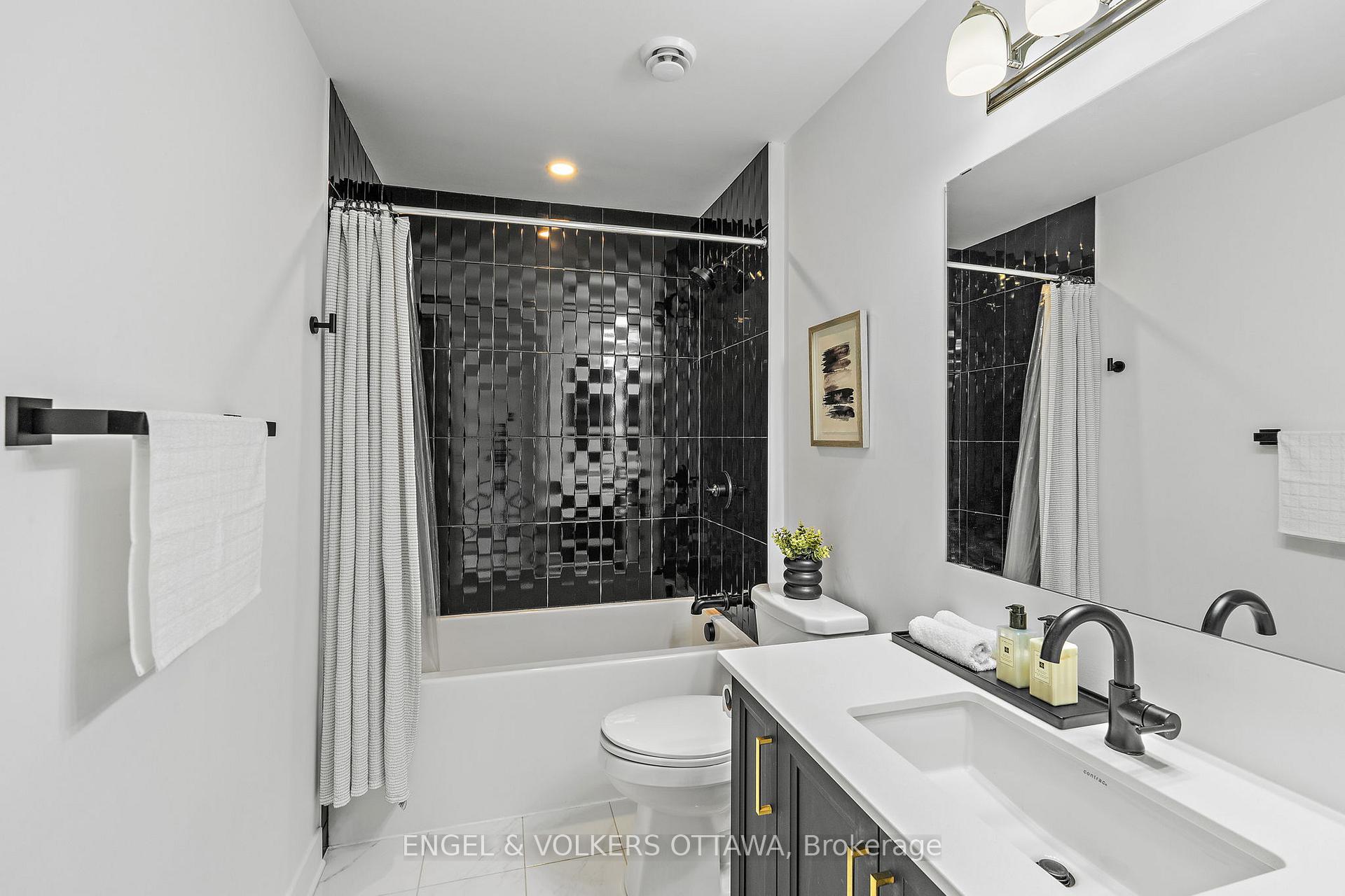 Photo 14 of 507 Crescendo Private, Ottawa, Riverside South/Gloucester Glen — HOMEH