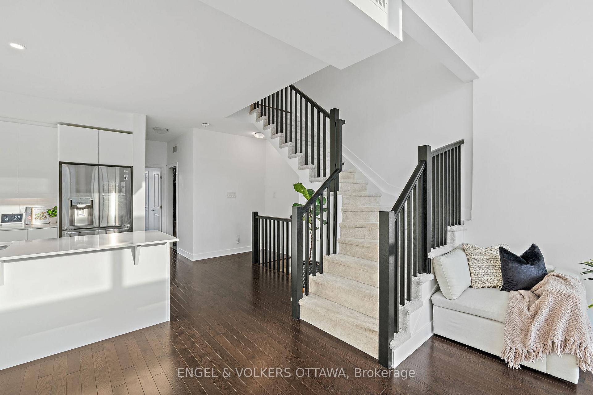 Photo 15 of 507 Crescendo Private, Ottawa, Riverside South/Gloucester Glen — HOMEH