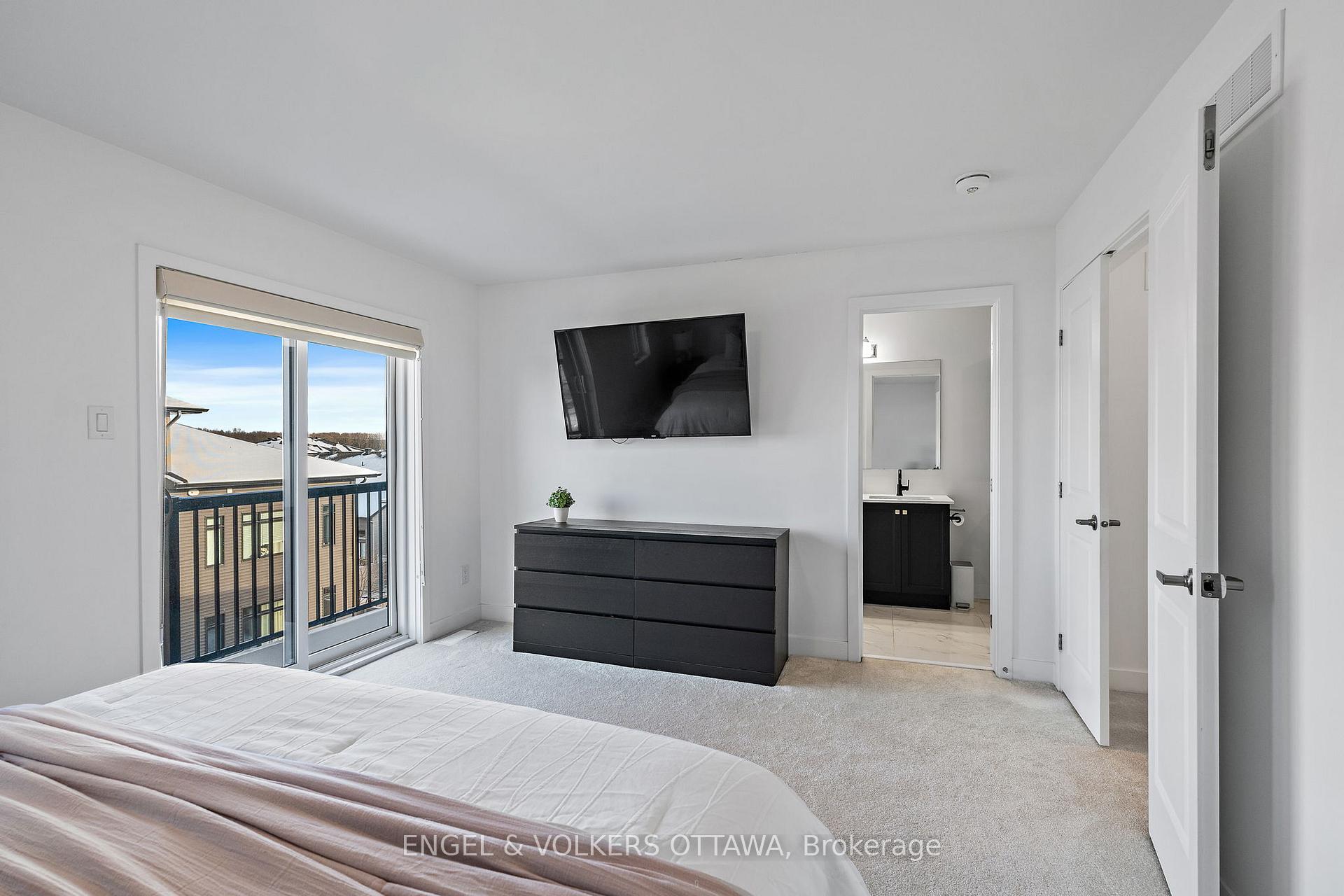 Photo 17 of 507 Crescendo Private, Ottawa, Riverside South/Gloucester Glen — HOMEH