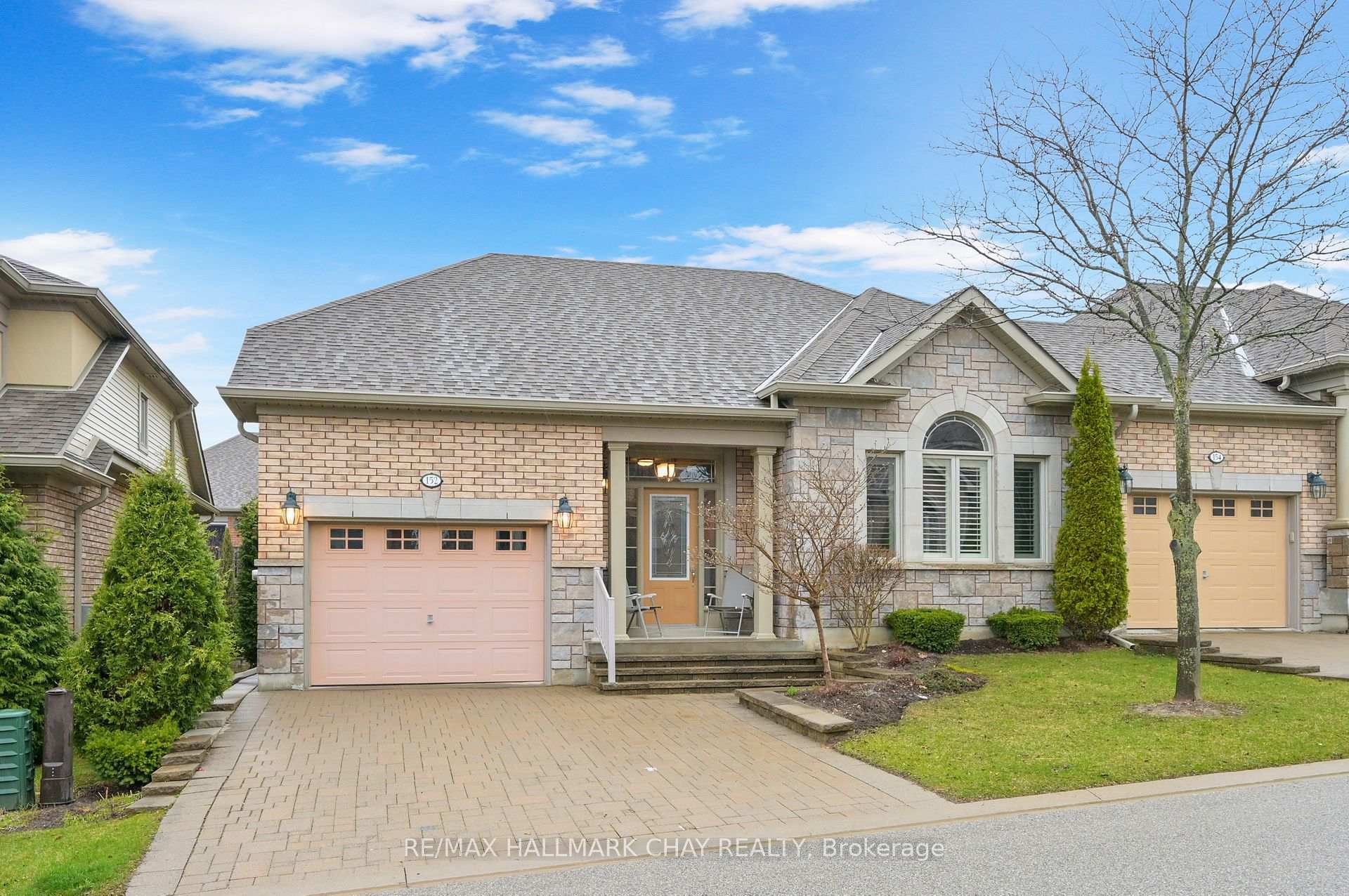 Photo 1 of 152 Ridge Way, New Tecumseth, Rural New Tecumseth — HOMEH