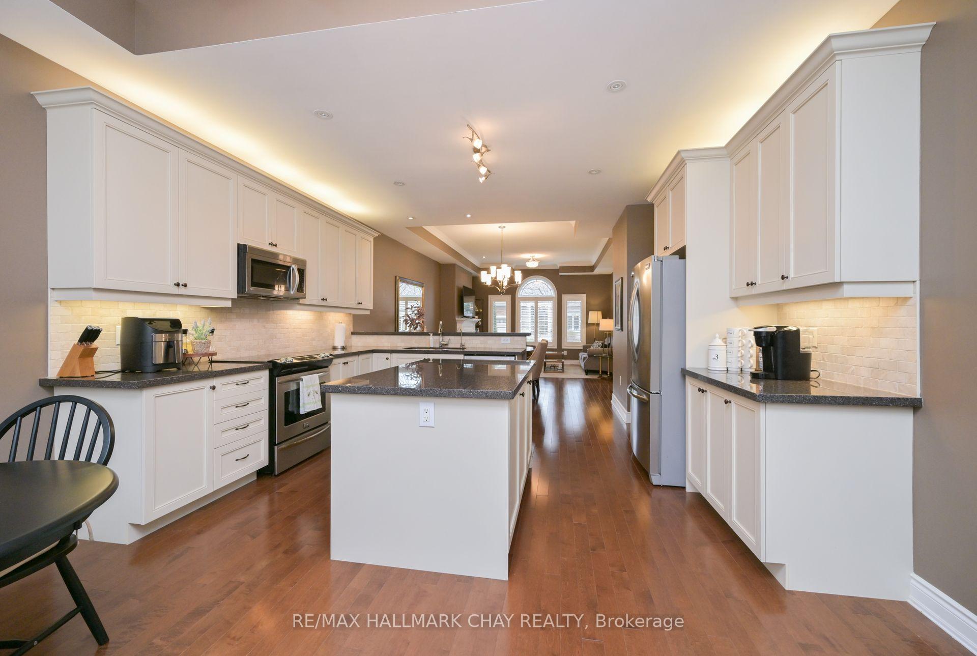 Photo 6 of 152 Ridge Way, New Tecumseth, Rural New Tecumseth — HOMEH