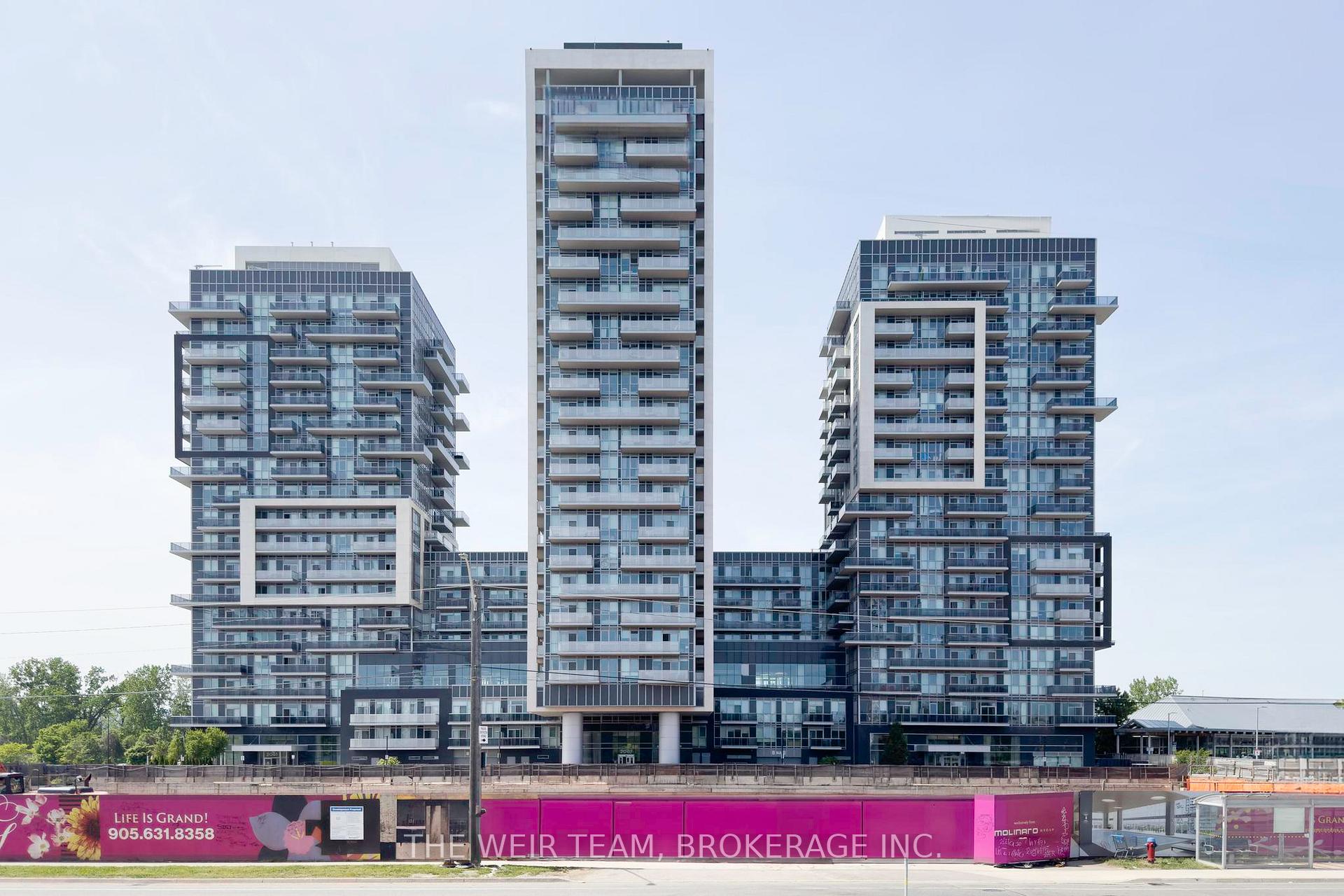 Front of Unit 1201, 2081 Fairview Street