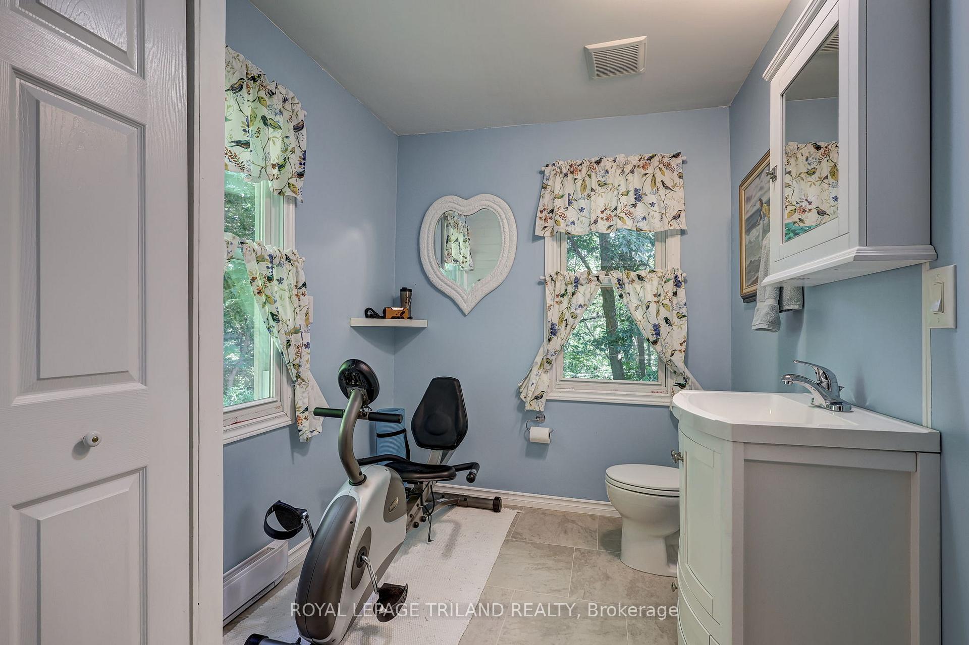 Photo 10 of 7372 Coyne Road, Dutton/Dunwich, Rural Dutton/Dunwich — HOMEH