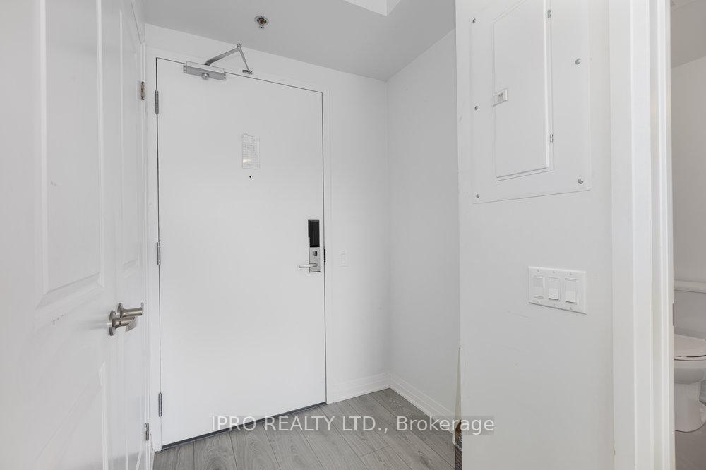 Photo 3 of Unit 417, 1900 Simcoe Street N, Oshawa, Samac — HOMEH