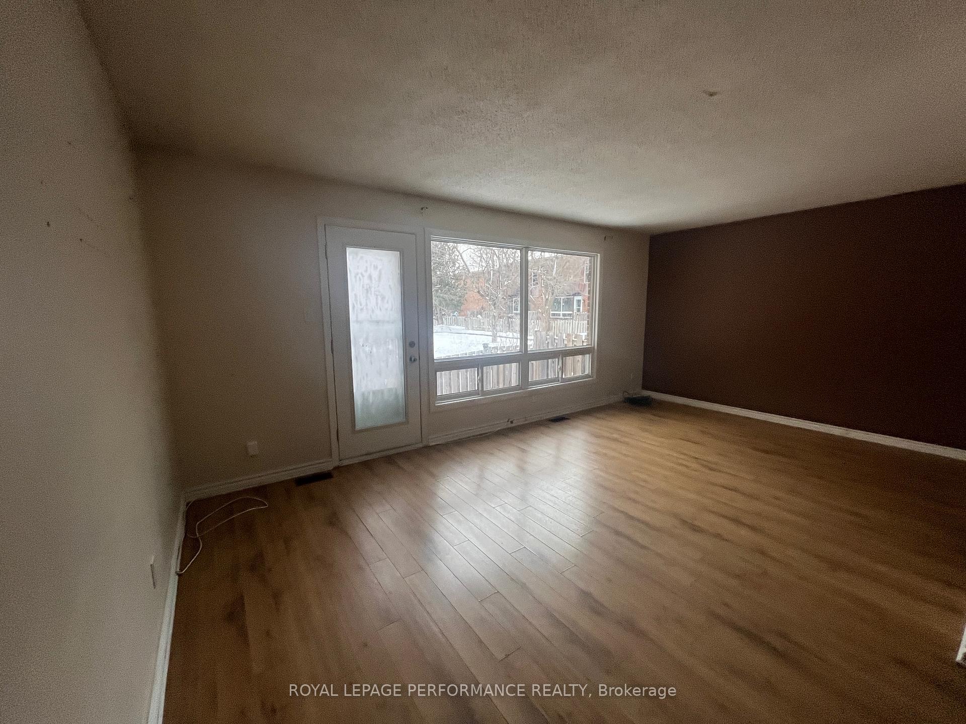 Photo 7 of Unit 120, 2250 Cotters Crescent, Ottawa, Windsor Park Village — HOMEH