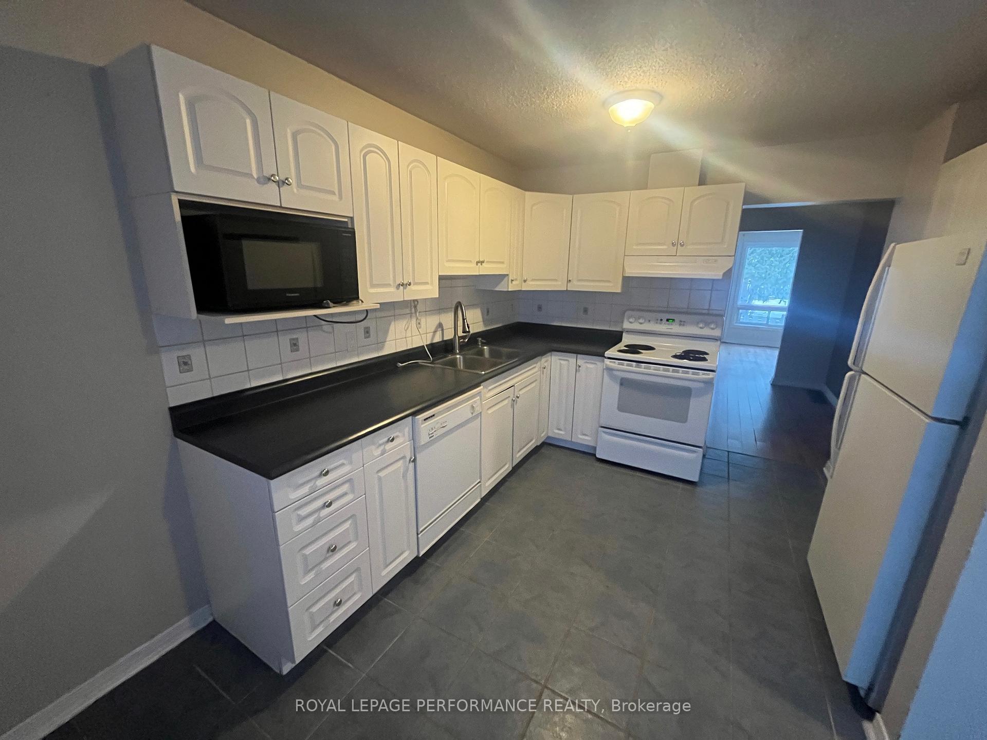 Photo 10 of Unit 120, 2250 Cotters Crescent, Ottawa, Windsor Park Village — HOMEH