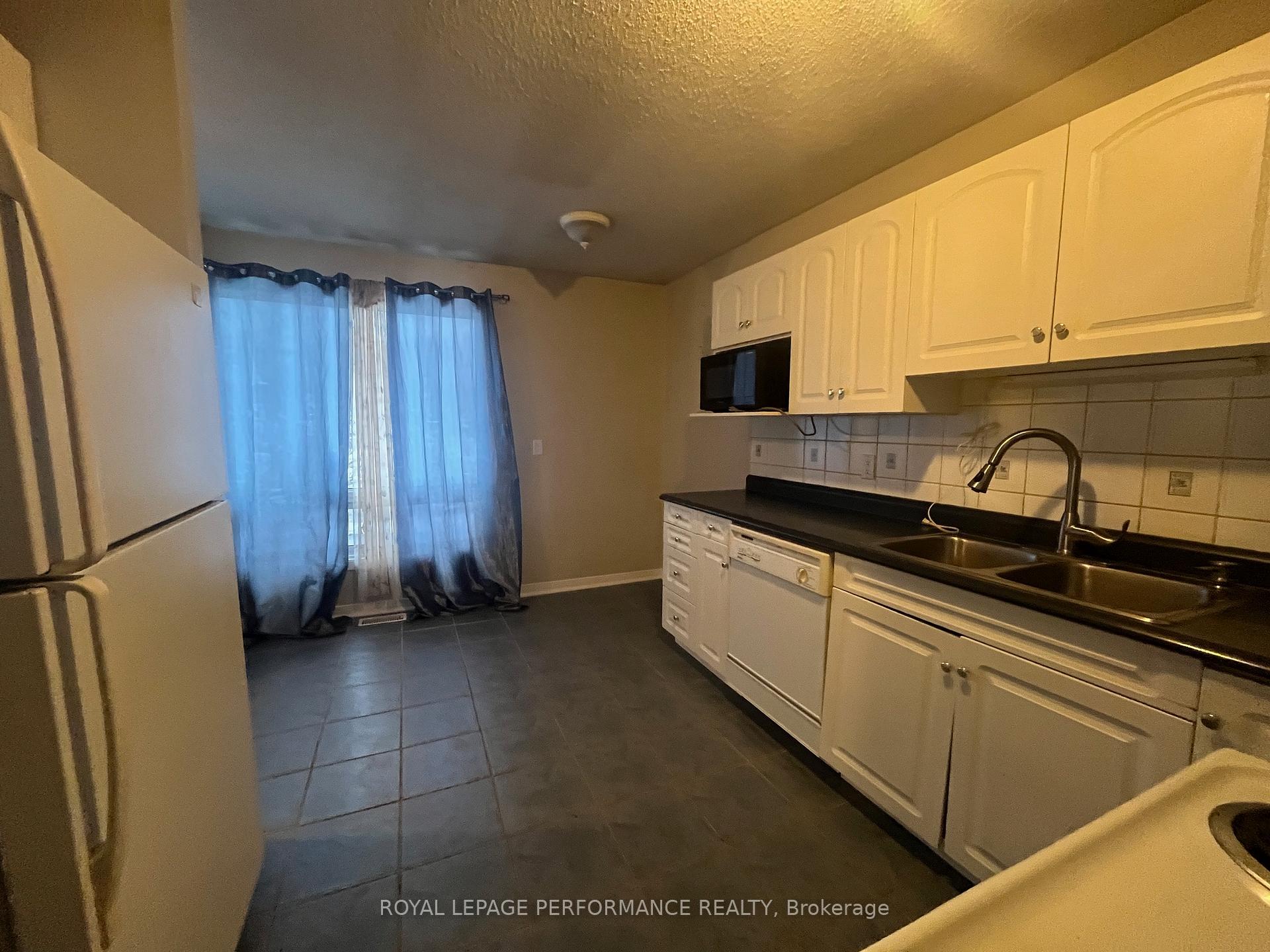 Photo 14 of Unit 120, 2250 Cotters Crescent, Ottawa, Windsor Park Village — HOMEH