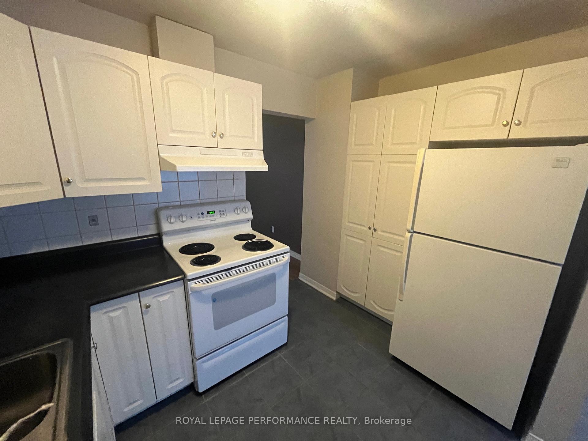 Photo 15 of Unit 120, 2250 Cotters Crescent, Ottawa, Windsor Park Village — HOMEH