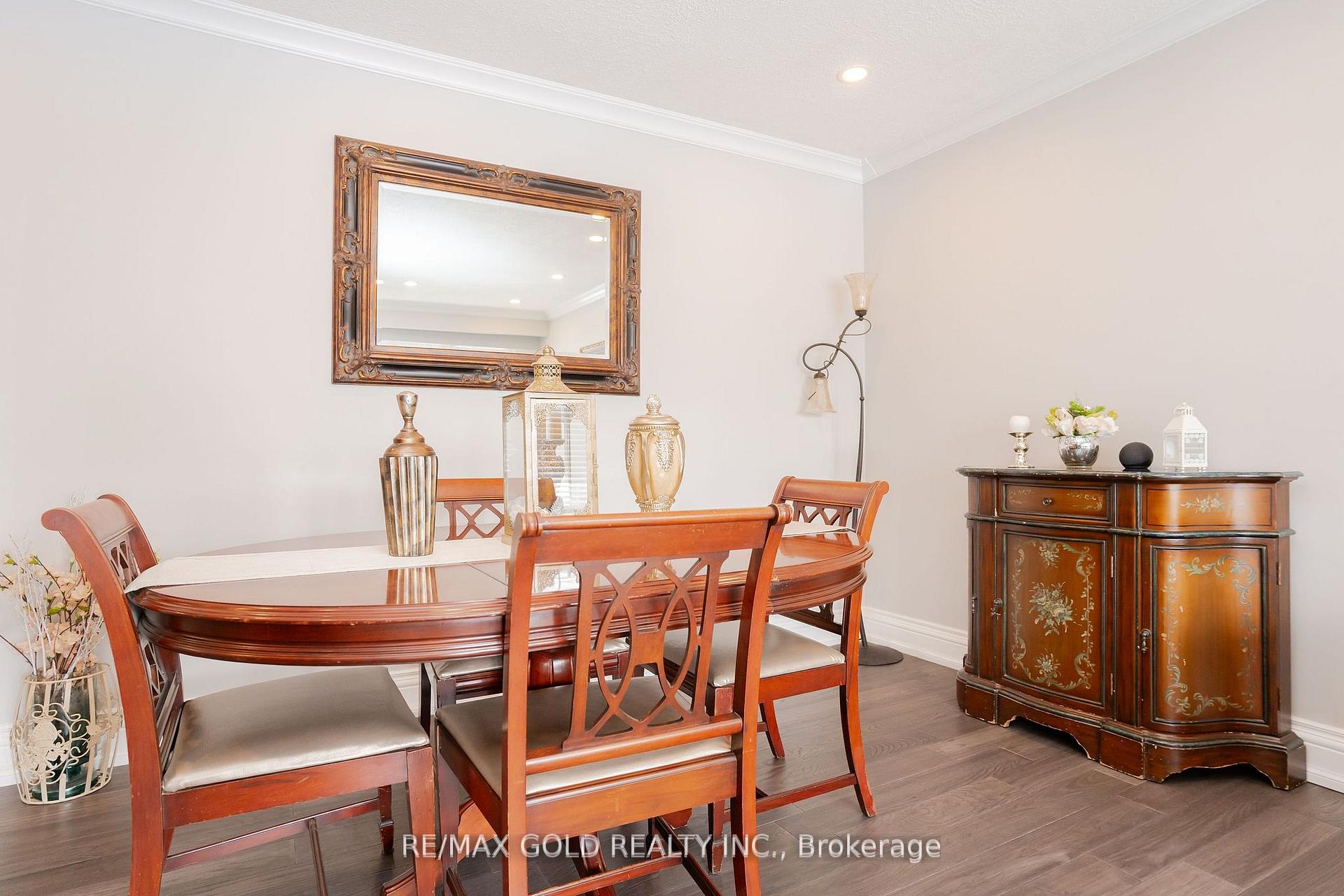 Photo 9 of 15 Castlemore Drive, Brampton, Brampton East — HOMEH