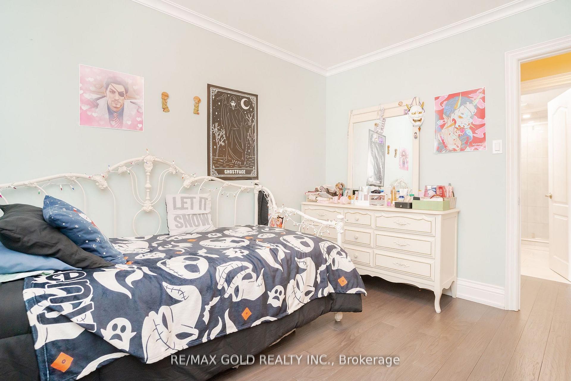 Photo 24 of 15 Castlemore Drive, Brampton, Brampton East — HOMEH