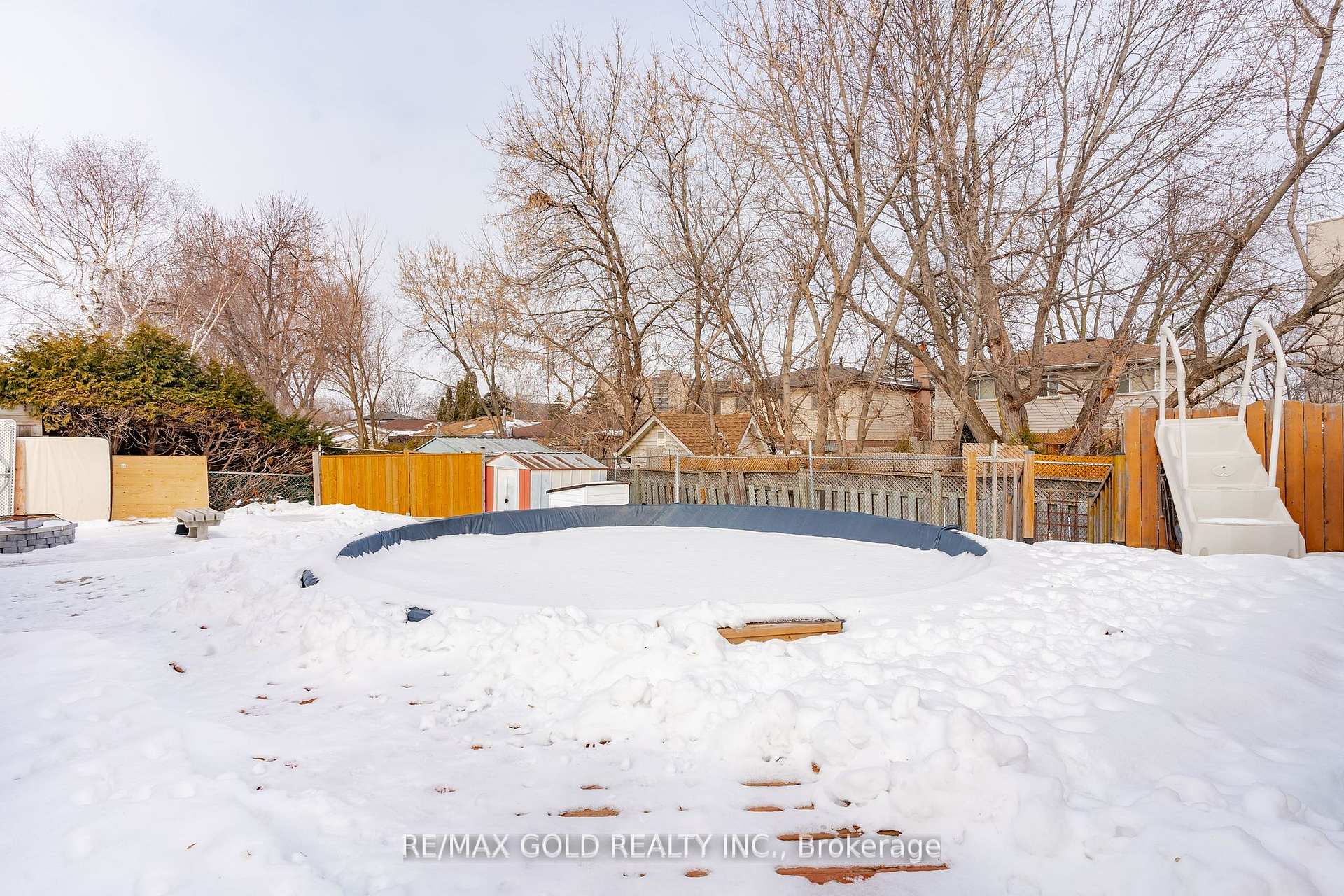 Photo 37 of 15 Castlemore Drive, Brampton, Brampton East — HOMEH