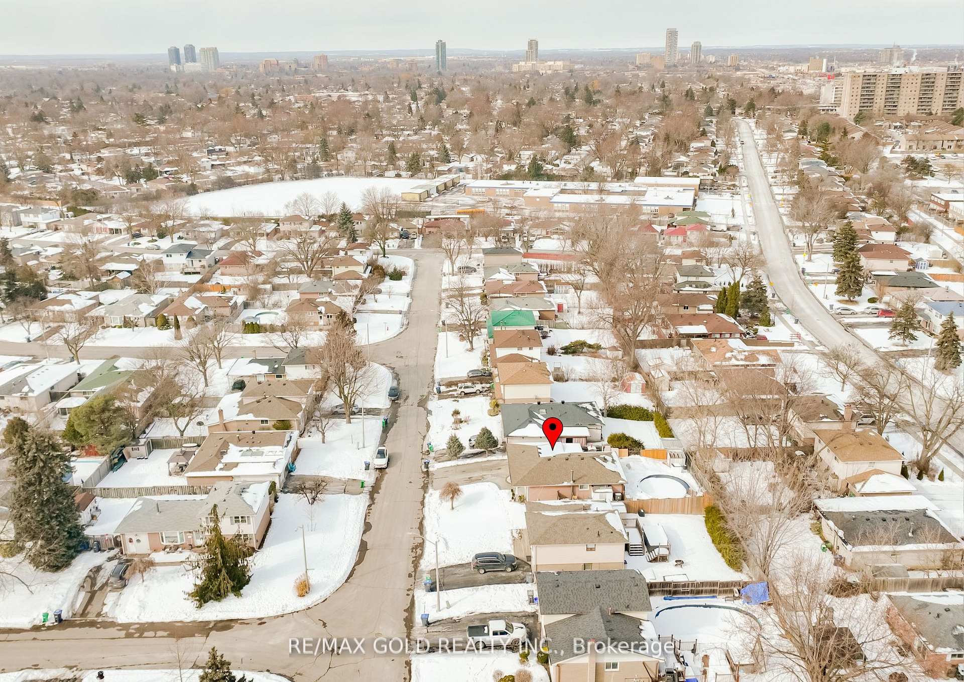 Photo 45 of 15 Castlemore Drive, Brampton, Brampton East — HOMEH