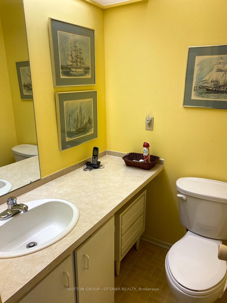 Photo 12 of Unit 33, 6896 Bilberry Drive, Ottawa, Convent Glen North — HOMEH