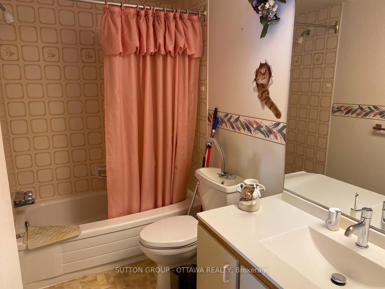 Photo 14 of Unit 33, 6896 Bilberry Drive, Ottawa, Convent Glen North — HOMEH