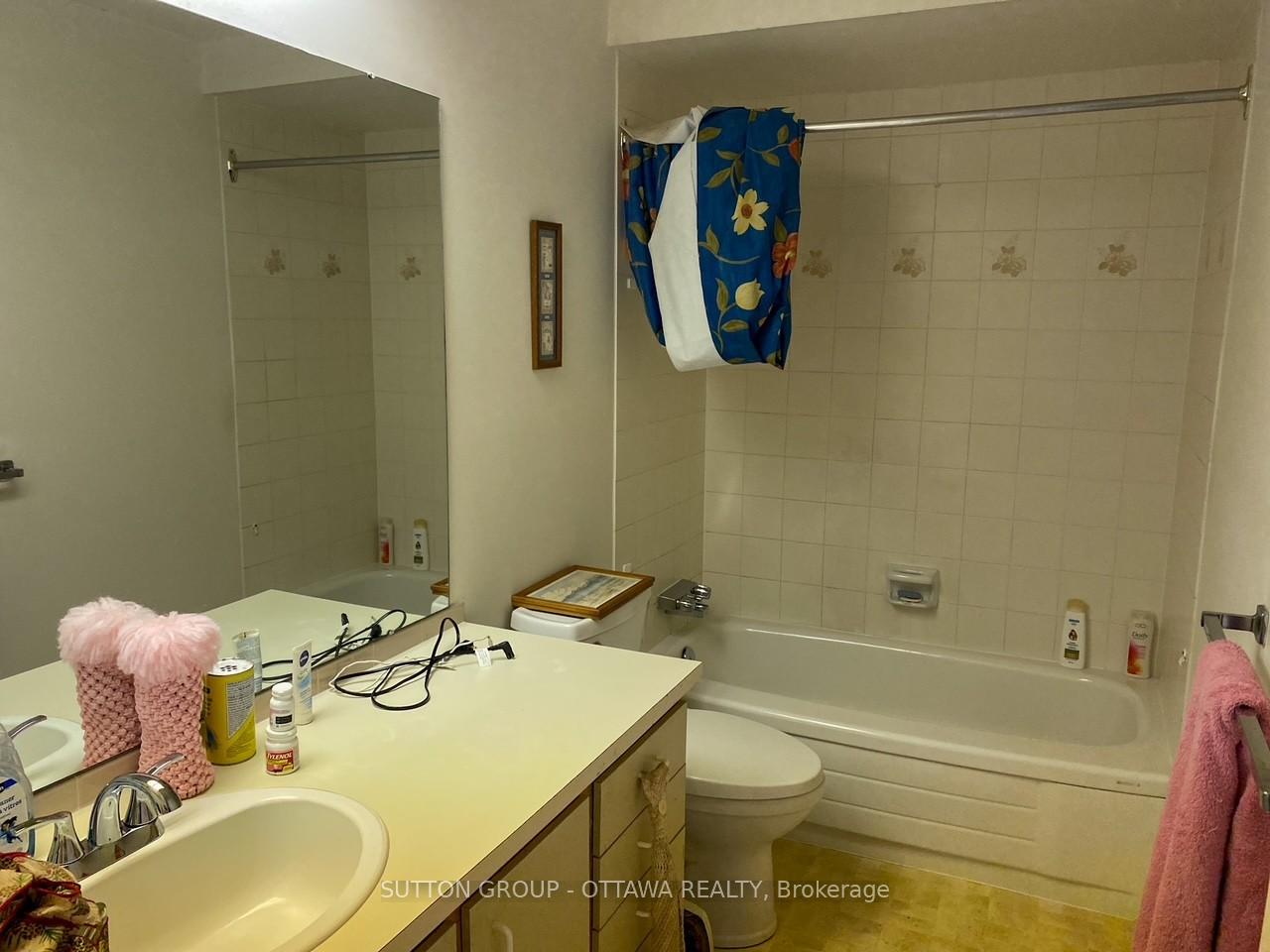 Photo 17 of Unit 33, 6896 Bilberry Drive, Ottawa, Convent Glen North — HOMEH