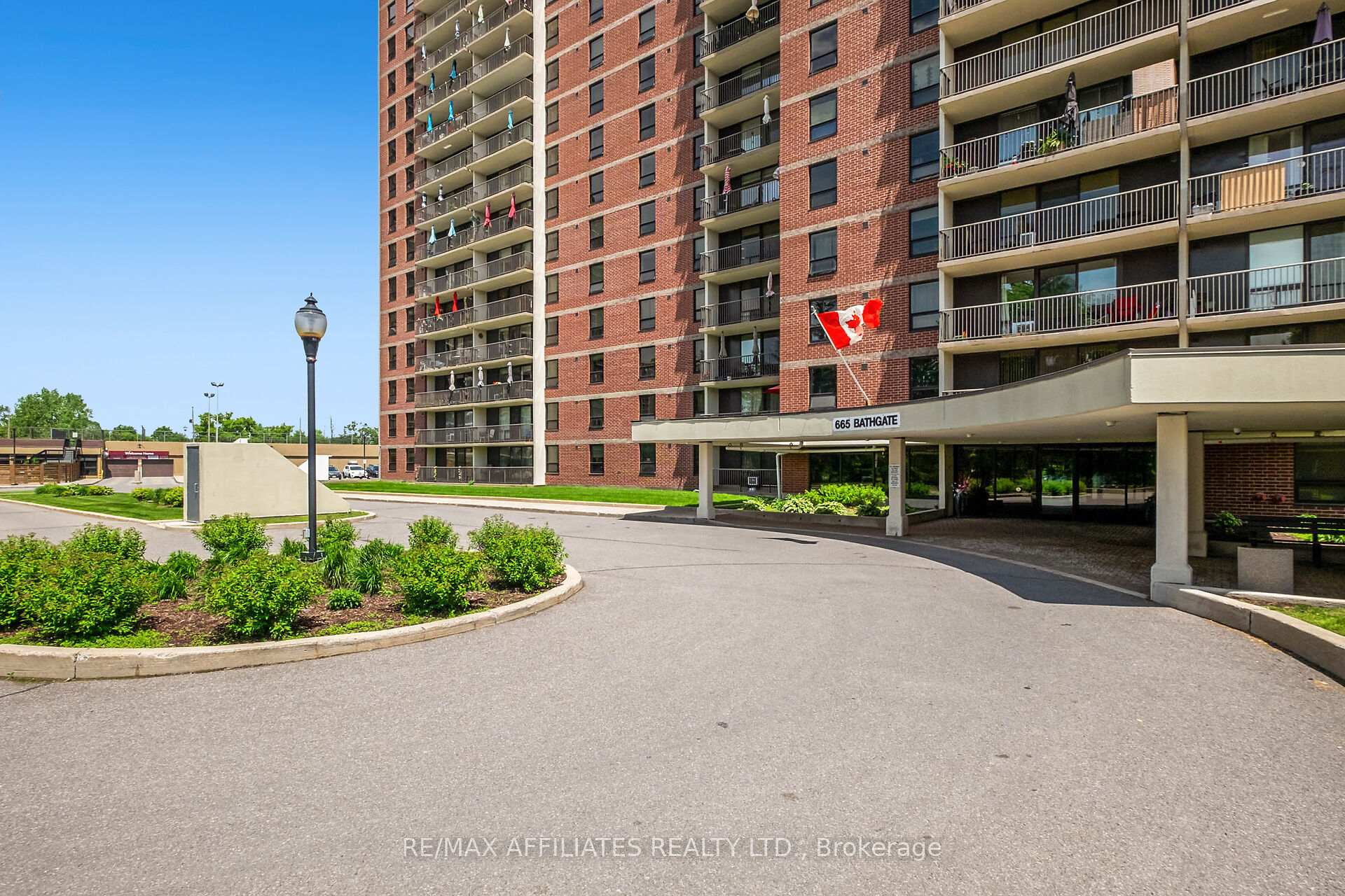 Photo 3 of Unit 1209, 665 Bathgate Drive, Ottawa, Carson Meadows — HOMEH