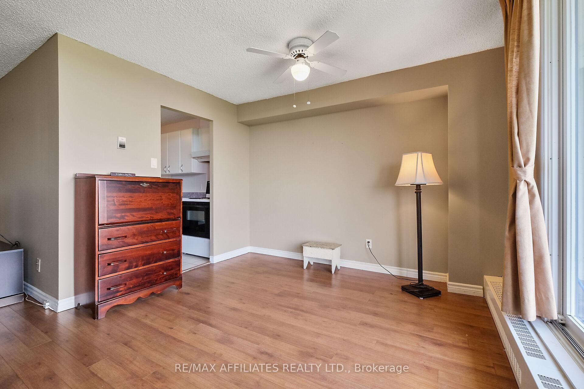 Photo 11 of Unit 1209, 665 Bathgate Drive, Ottawa, Carson Meadows — HOMEH