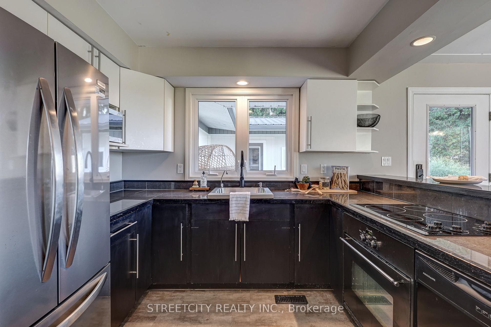 Photo 14 of 35242 Scotch Line, Central Elgin, Port Stanley — HOMEH