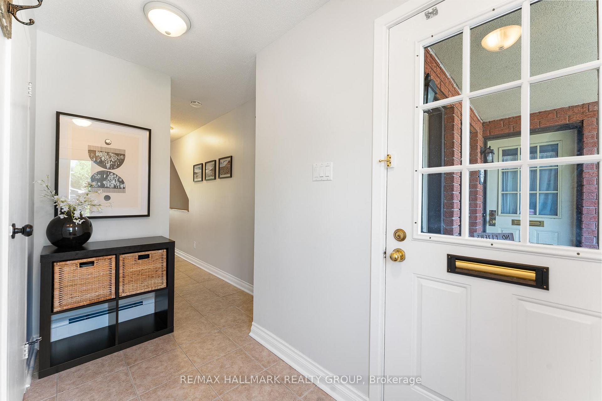 Photo 4 of 1158 Blasdell Avenue, Ottawa, Manor Park — HOMEH