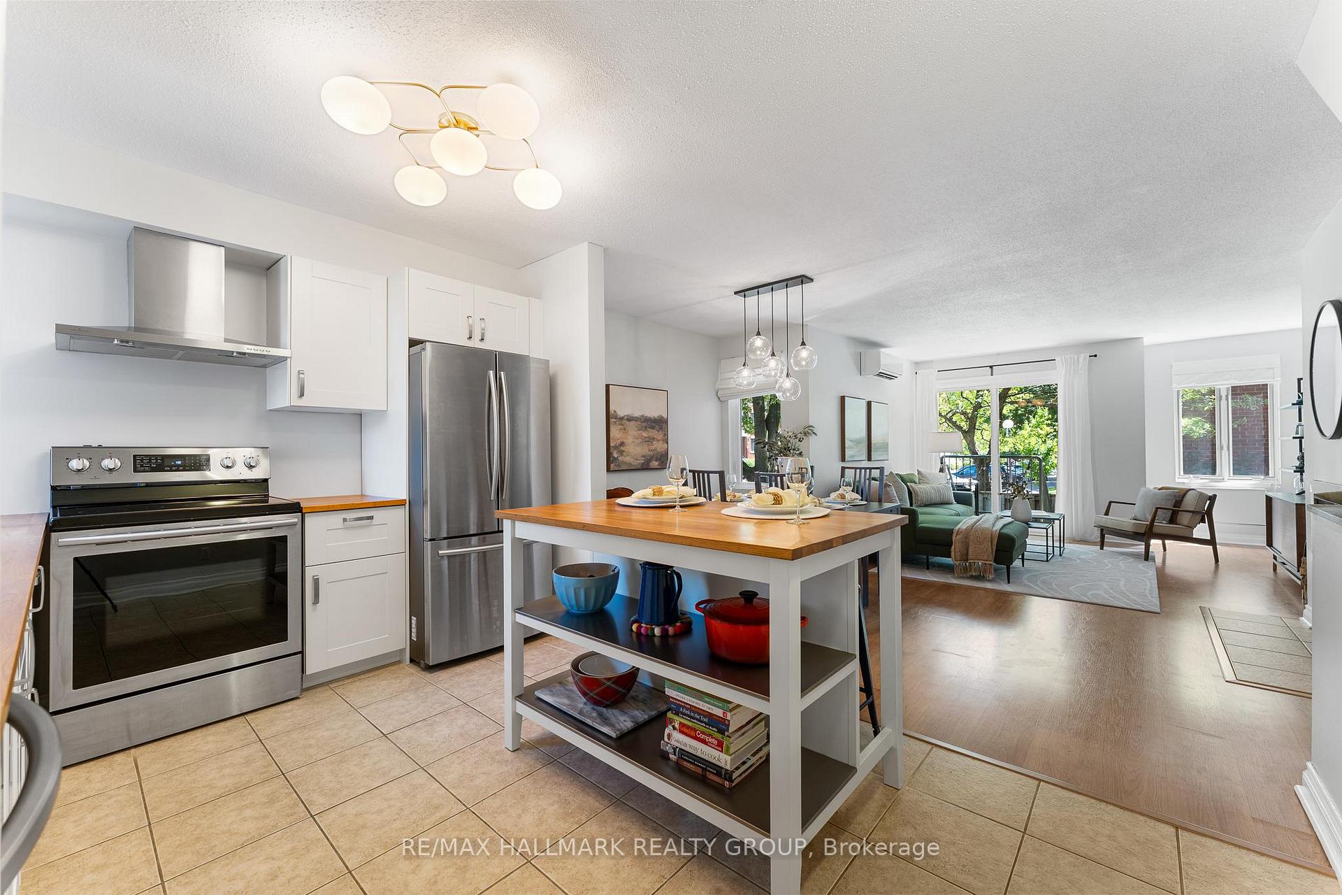 Photo 5 of 1158 Blasdell Avenue, Ottawa, Manor Park — HOMEH