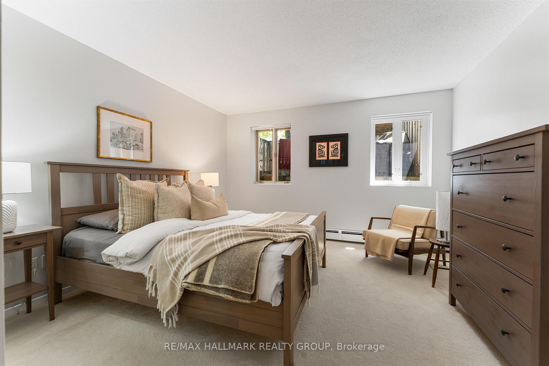 Photo 17 of 1158 Blasdell Avenue, Ottawa, Manor Park — HOMEH