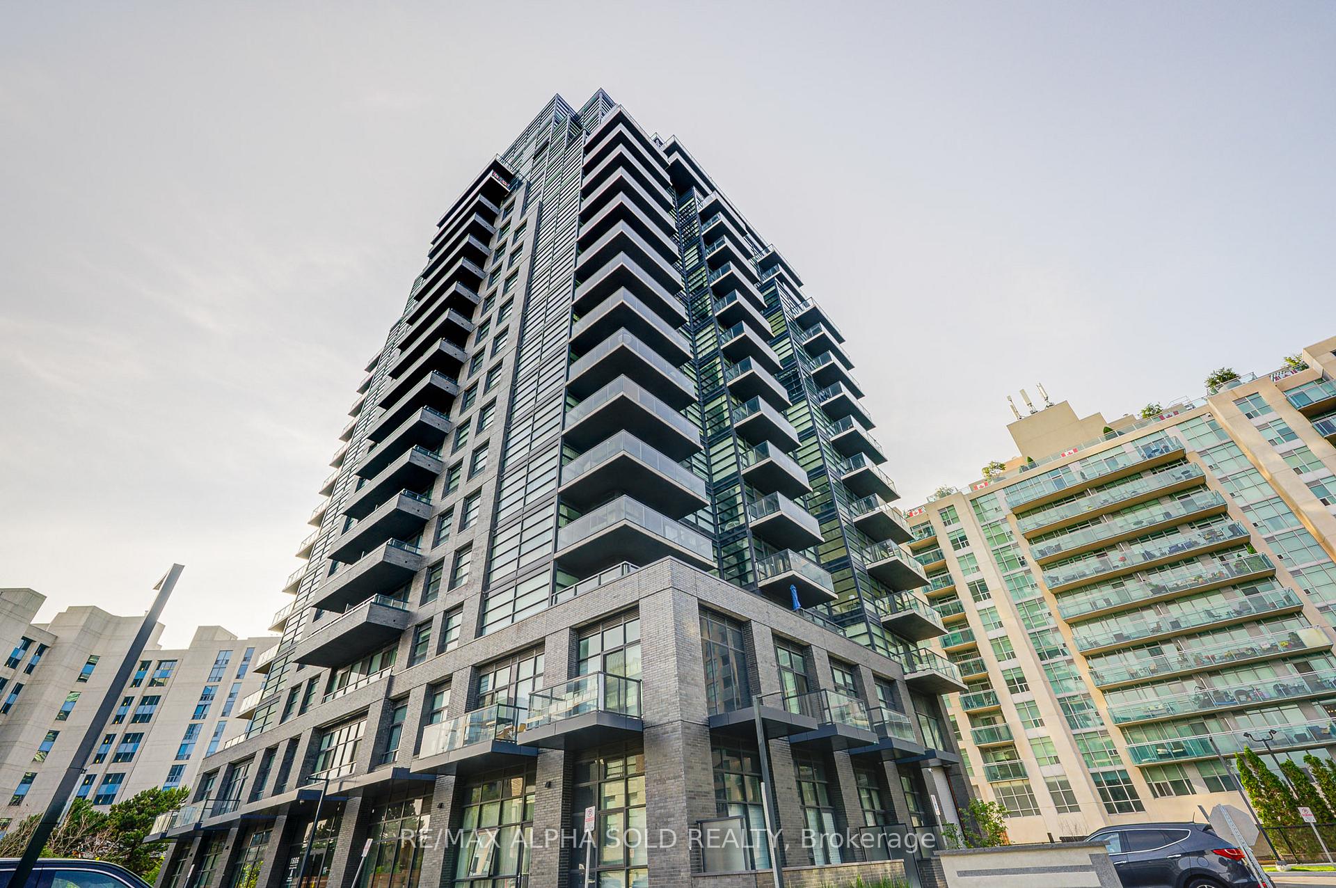 Front of Unit 1605, 1606 Charles Street