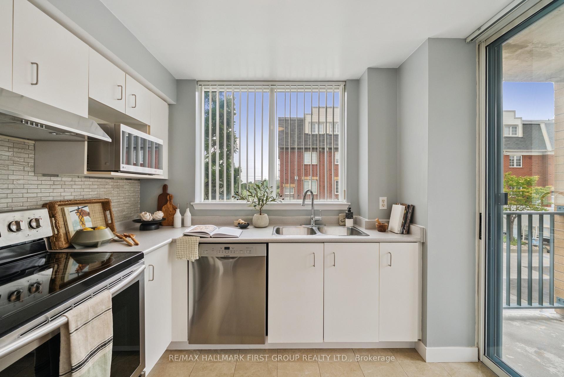 Photo 14 of Unit 204, 1625 Pickering Parkway, Pickering, Village East — HOMEH