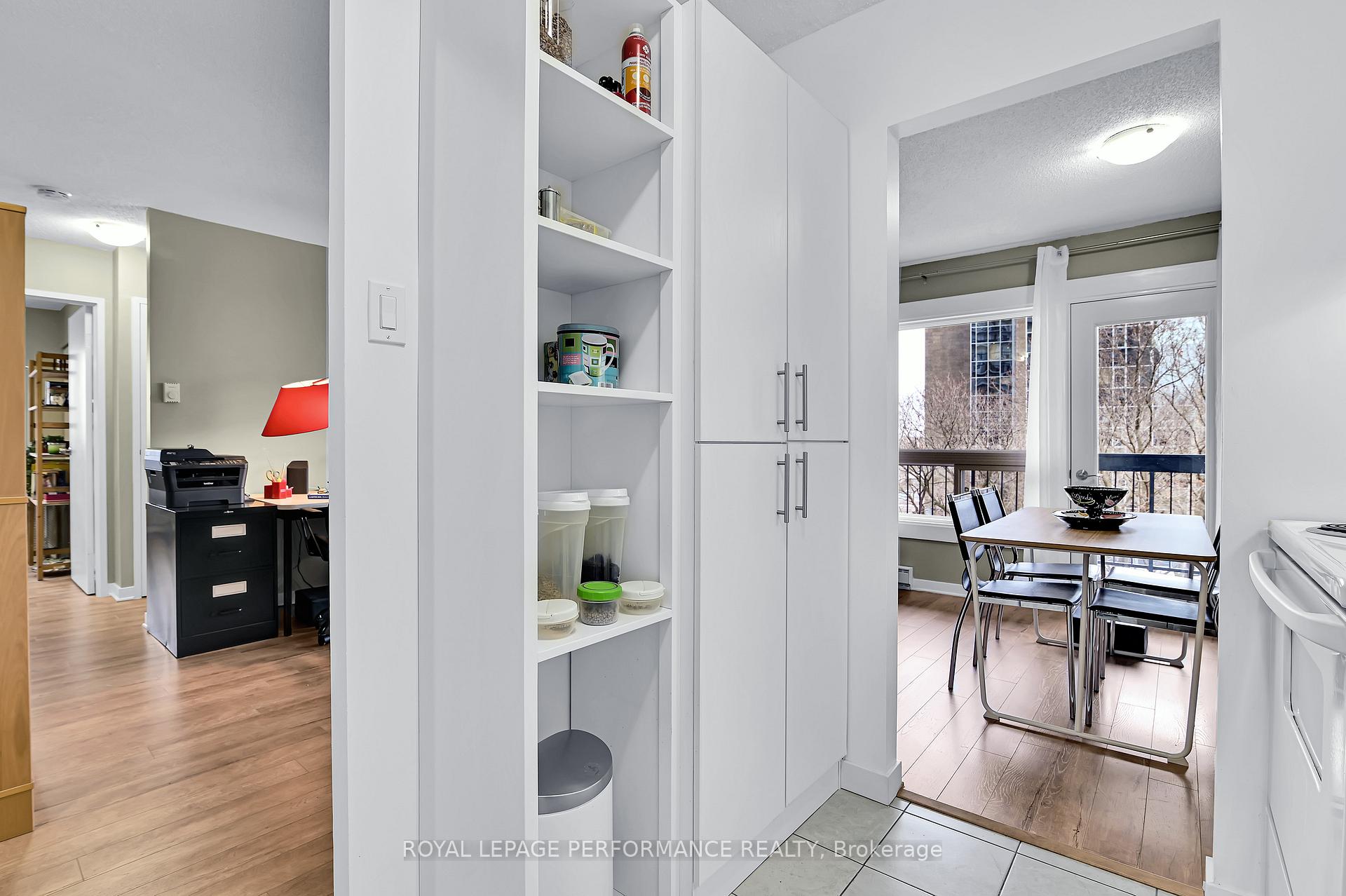 Photo 10 of Unit 409, 158A McArthur Avenue, Ottawa, Vanier — HOMEH