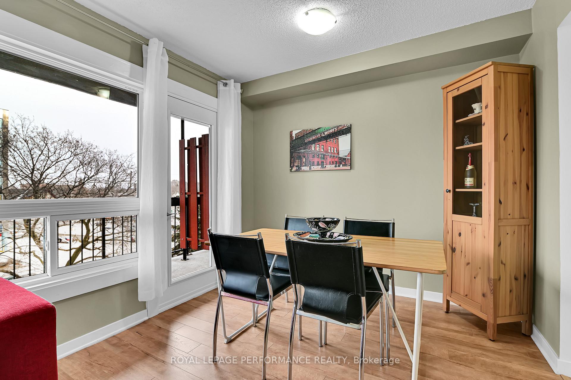 Photo 11 of Unit 409, 158A McArthur Avenue, Ottawa, Vanier — HOMEH