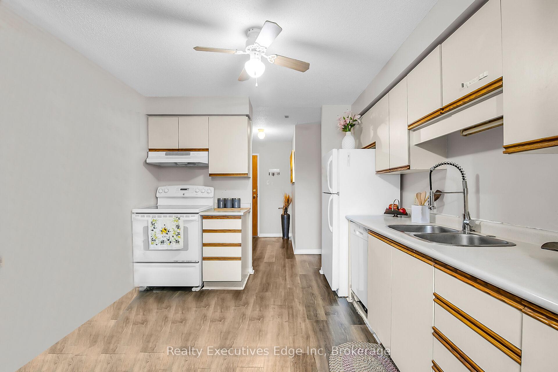 Photo 12 of Unit 105, 35 Green Valley Drive S, Kitchener — HOMEH