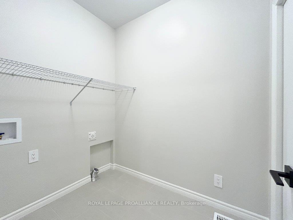 Photo 7 of 2-99 Cloverleaf Drive, Belleville, Thurlow Ward — HOMEH