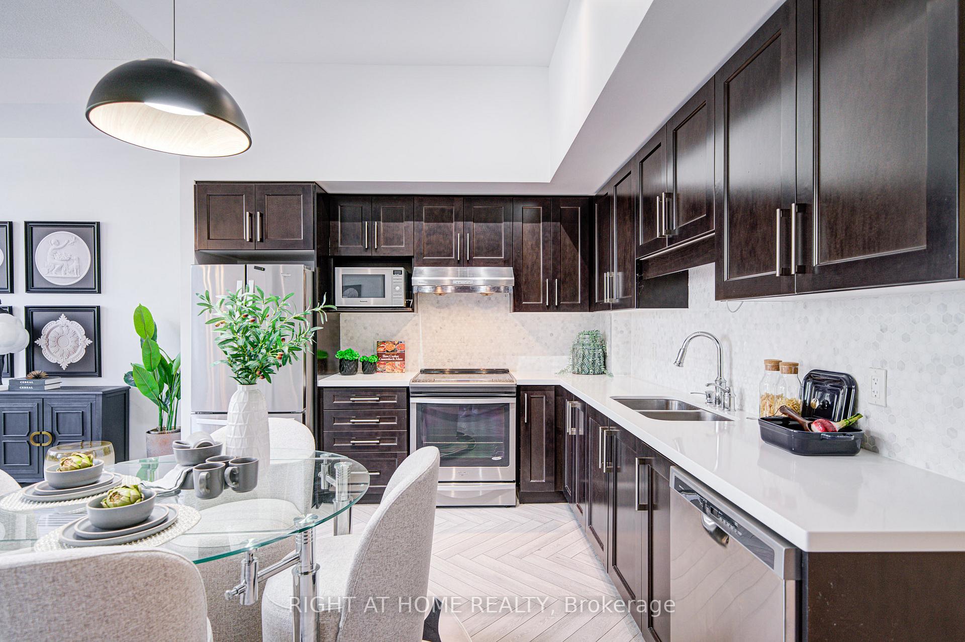 Photo 30 of Unit C103, 38 Cedarland Drive, Markham, Unionville — HOMEH