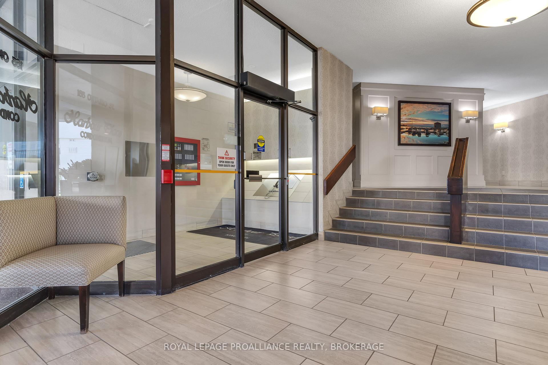 Photo 6 of Unit 403, 185 Ontario Street, Kingston, Central City East — HOMEH