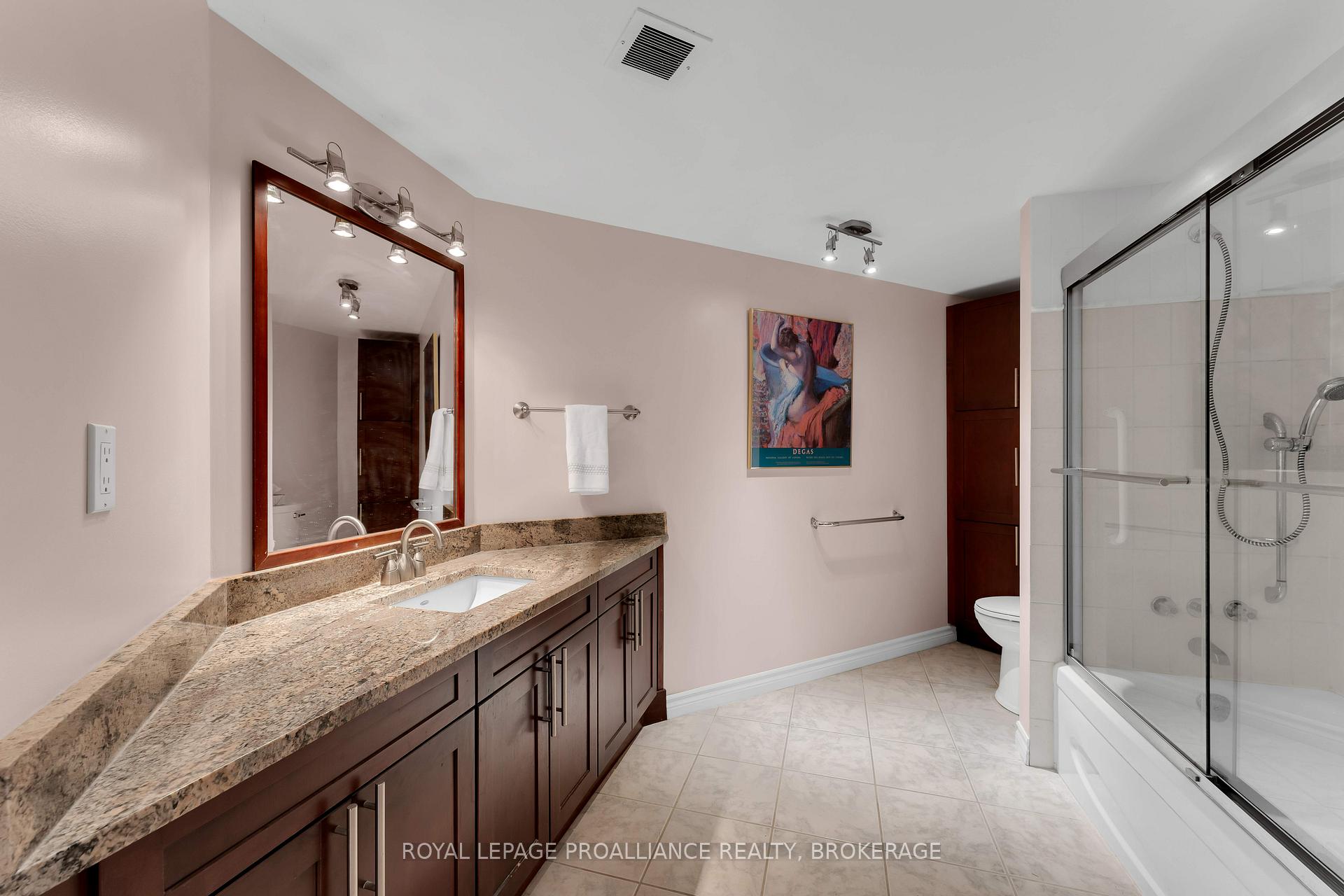 Photo 31 of Unit 403, 185 Ontario Street, Kingston, Central City East — HOMEH