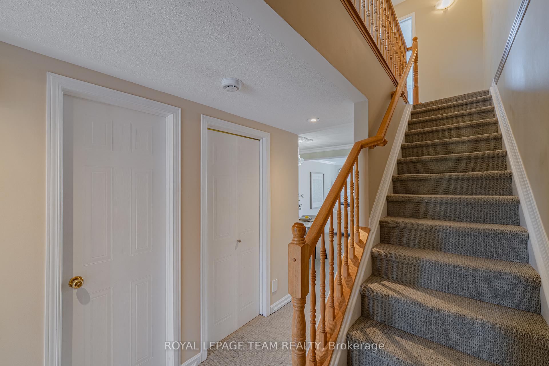 Photo 49 of 1650 Locksley Lane, Ottawa, Beaconwood — HOMEH